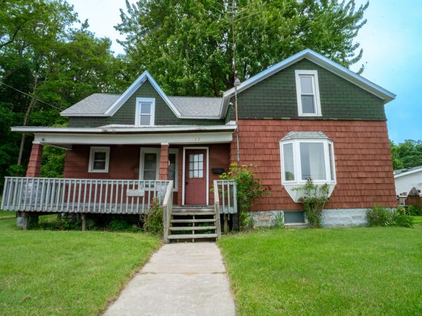 1514 Main Street, Manistee, MI 49660