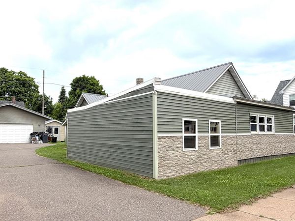749 Michigan Street, Ishpeming, MI 49849