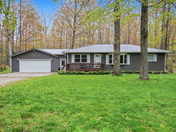 18412 148th Avenue, Spring Lake, MI 49456