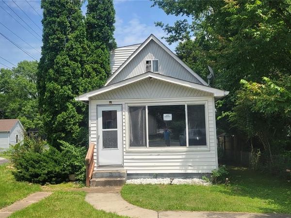 9802 Linn Avenue , LeMay, MO 63125