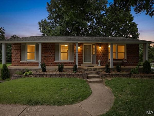 1139 Vicksburg Drive, Festus, MO 63028