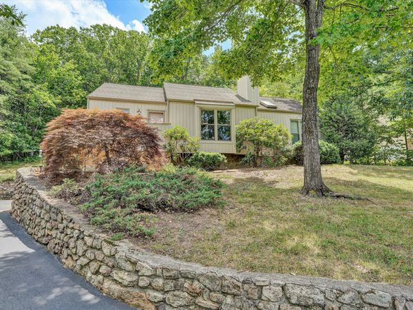 4520 Summerset CIR , Roanoke, VA 24018