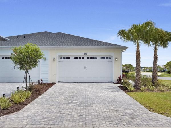 202 Summertime Place, Daytona Beach, FL 32124
