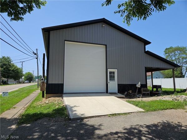 152 Liberty Street E, Martinsburg, OH 43037
