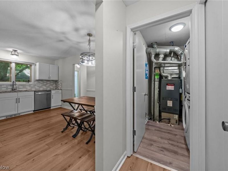 73 Lethbridge Lane, Akron, OH 44321 Photo 20