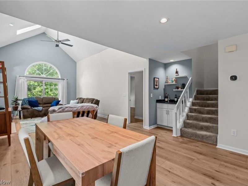 73 Lethbridge Lane, Akron, OH 44321 Photo 5