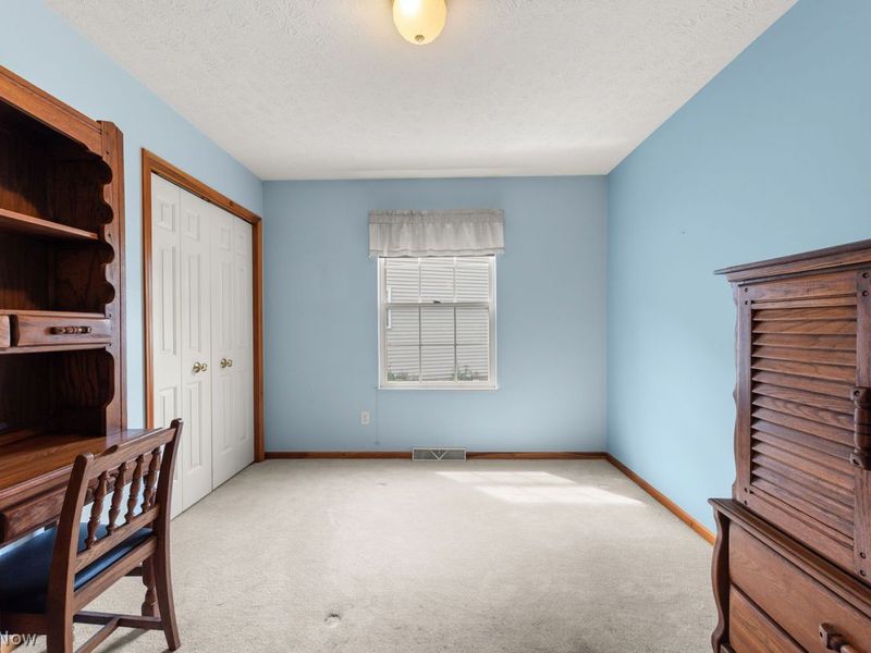 16826 Newport Lane, Middleburg Heights, OH 44130 Photo 20