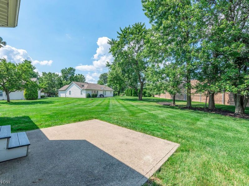16826 Newport Lane, Middleburg Heights, OH 44130 Photo 32