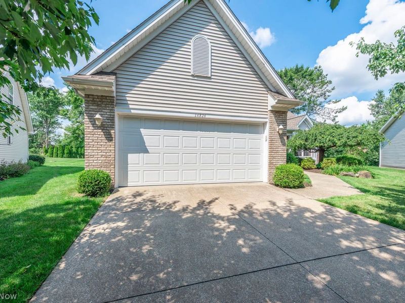 16826 Newport Lane, Middleburg Heights, OH 44130 Photo 33