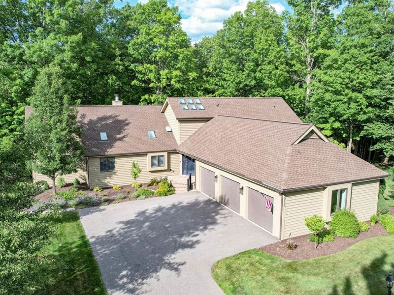 Medina, OH 44256 Photo 2