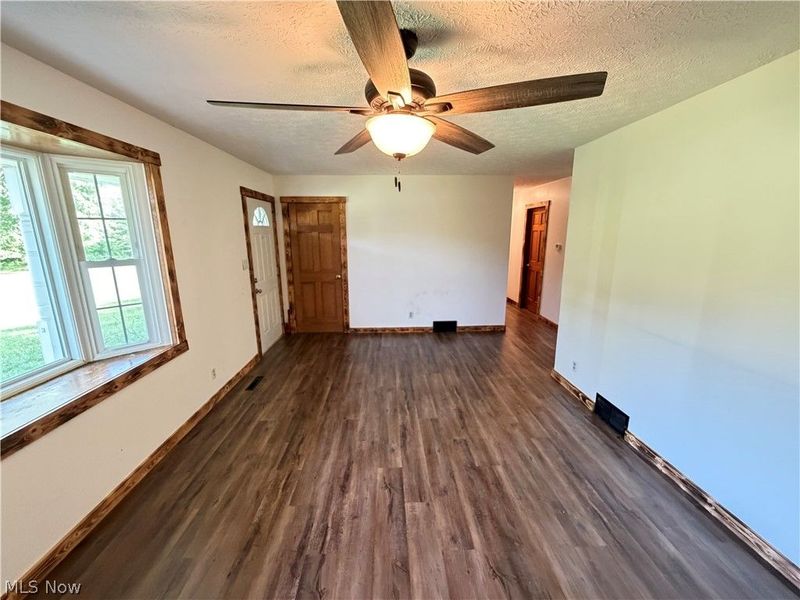 9754 Stonecreek Road, Newcomerstown, OH 43832 Photo 10