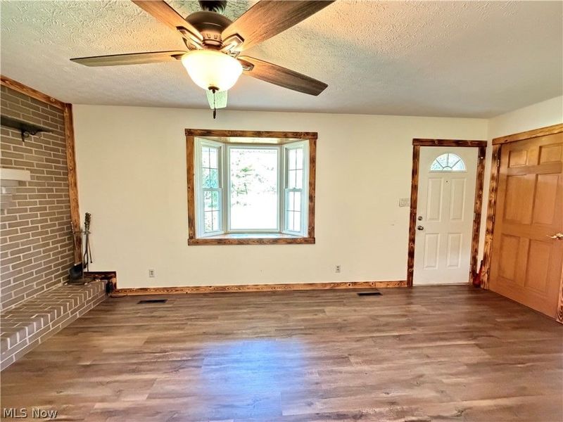 9754 Stonecreek Road, Newcomerstown, OH 43832 Photo 11