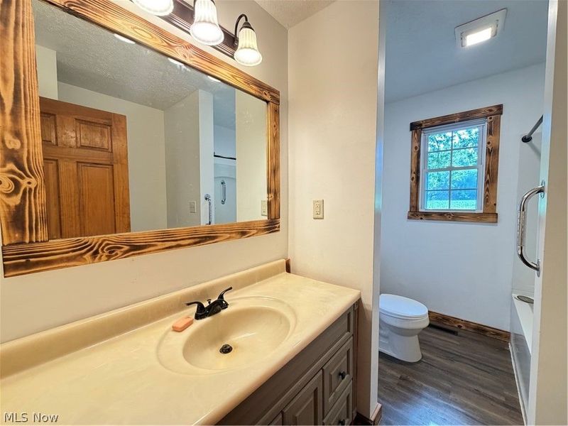 9754 Stonecreek Road, Newcomerstown, OH 43832 Photo 28