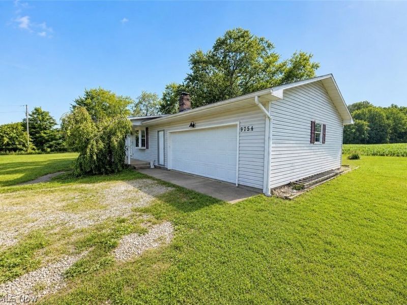 9754 Stonecreek Road, Newcomerstown, OH 43832 Photo 31