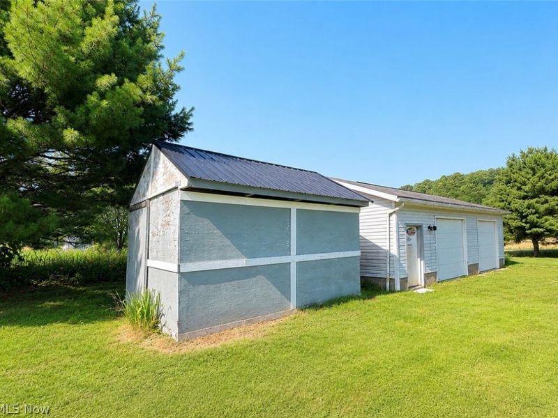 9754 Stonecreek Road, Newcomerstown, OH 43832 Photo 37