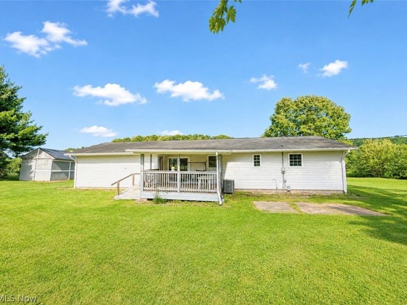 9754 Stonecreek Road, Newcomerstown, OH 43832 Photo 5