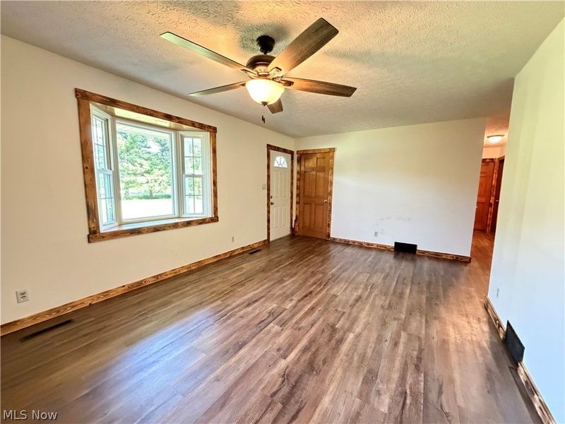 9754 Stonecreek Road, Newcomerstown, OH 43832 Photo 9