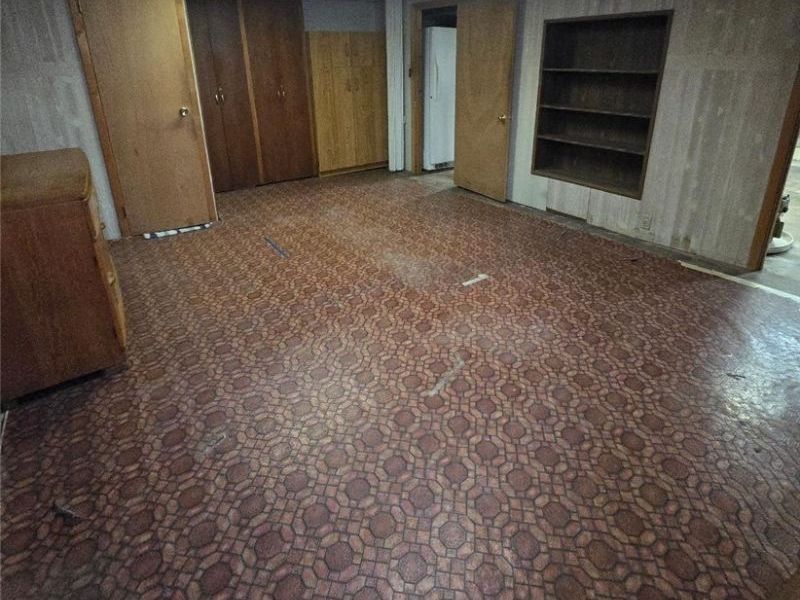 3105 Searsdale Avenue, Cleveland, OH 44109 Photo 16