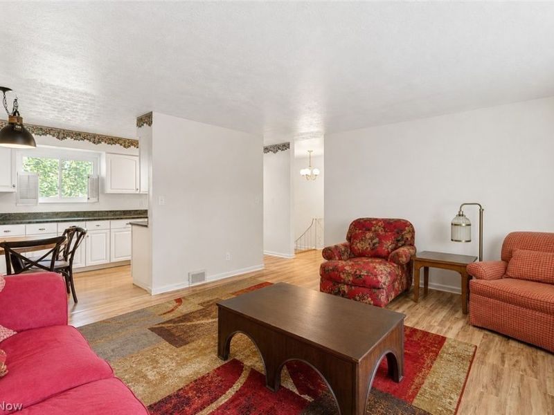 5707 Vickie Lane, Bedford Heights, OH 44146 Photo 11