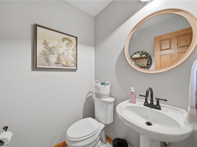 3530 Lamb Circle NW, North Canton, OH 44720 Photo 17