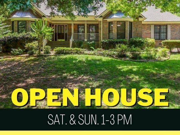 4818 Cove Creek Drive SE, Brownsboro, AL 35741