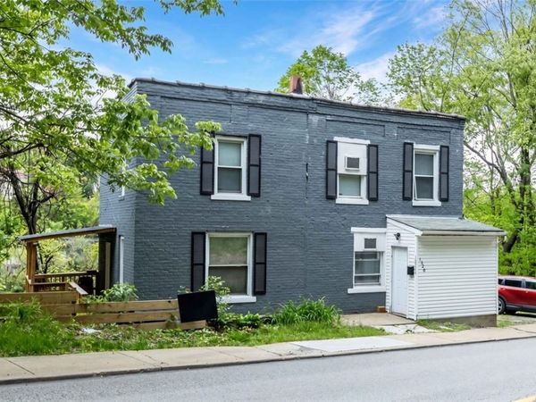 1320 Pioneer Ave , Pittsburgh, PA 15226