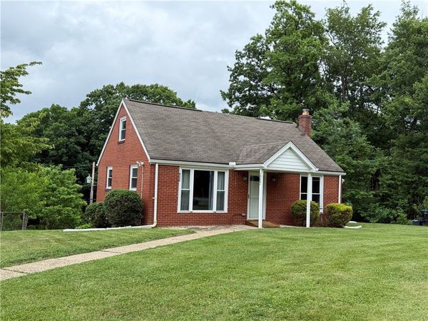 4330 Orchard View Dr , Allison Park, PA 15101