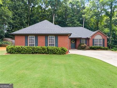 2035 Huntington Hill Trace, Buford, GA 30519