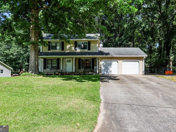 3129 N Woods Trail, Douglasville, GA 30135