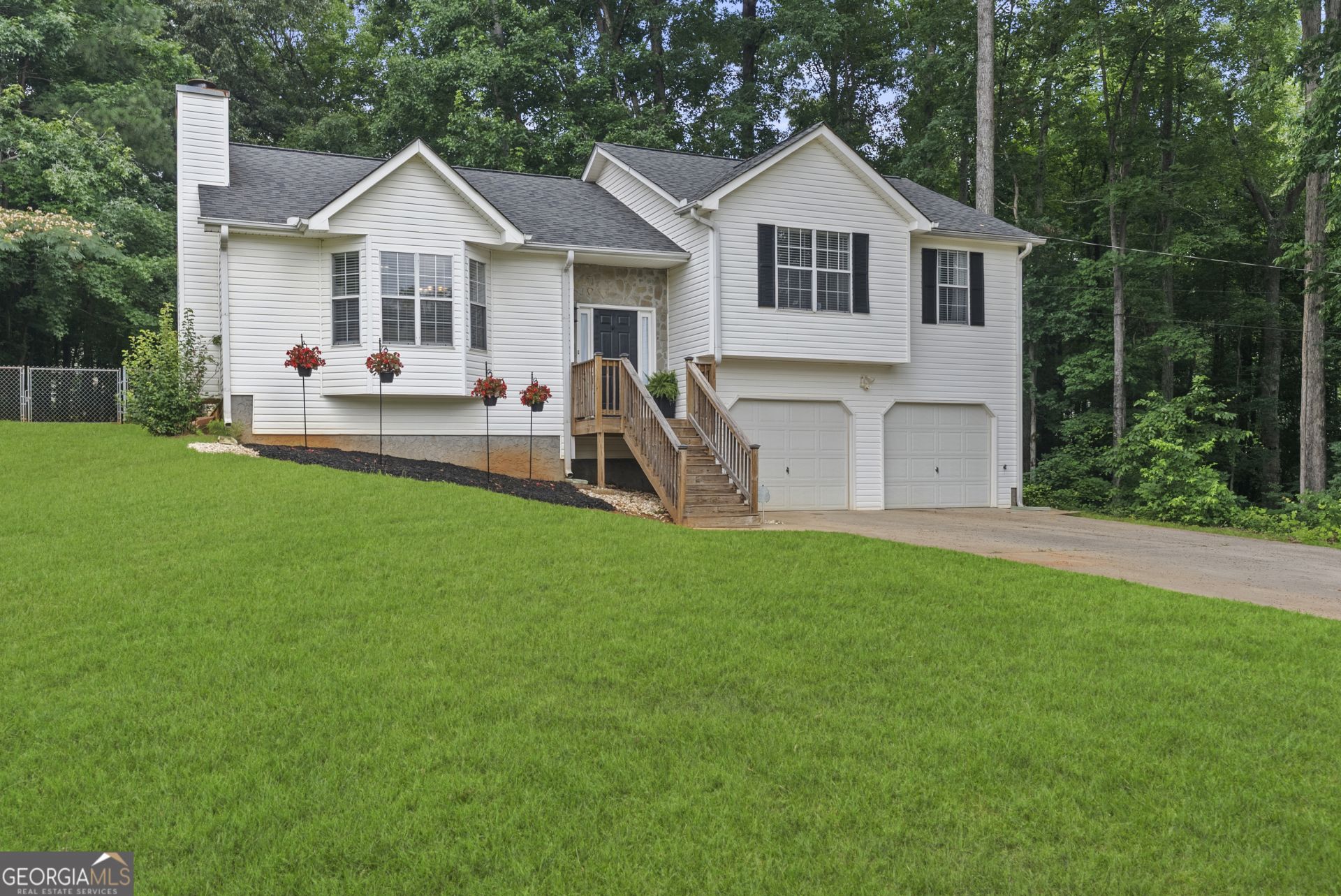 420 Bridge Station Drive, Douglasville, GA 30134 Main Photo