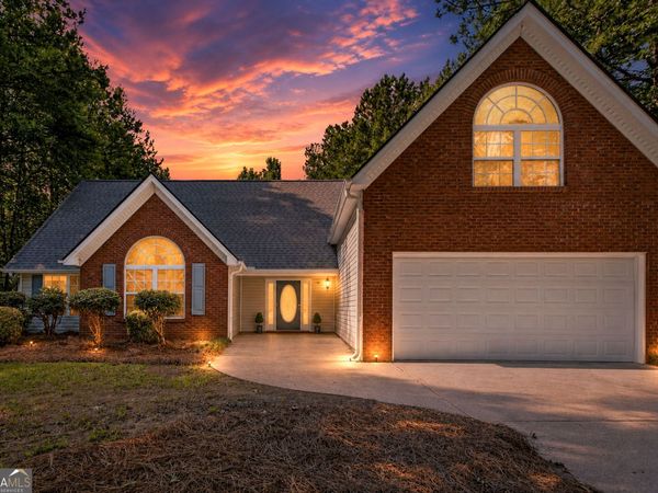 209 Chinns Way, Hampton, GA 30228