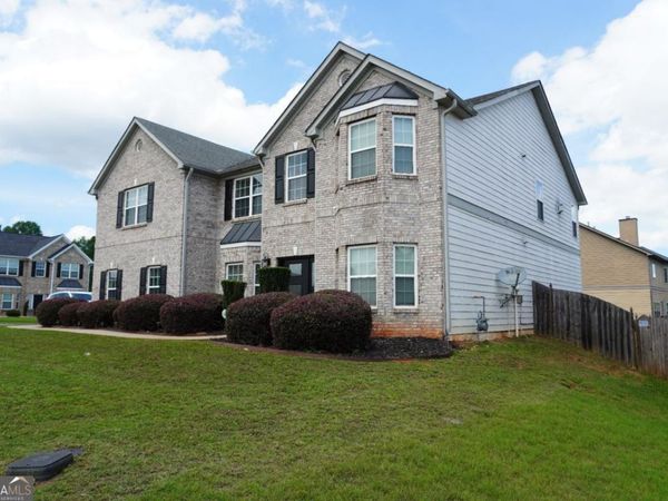 7985 Sandpoint Place, Lithia Springs, GA 30122
