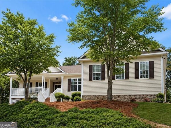 110 Winterhawk Cove, Dawsonville, GA 30534