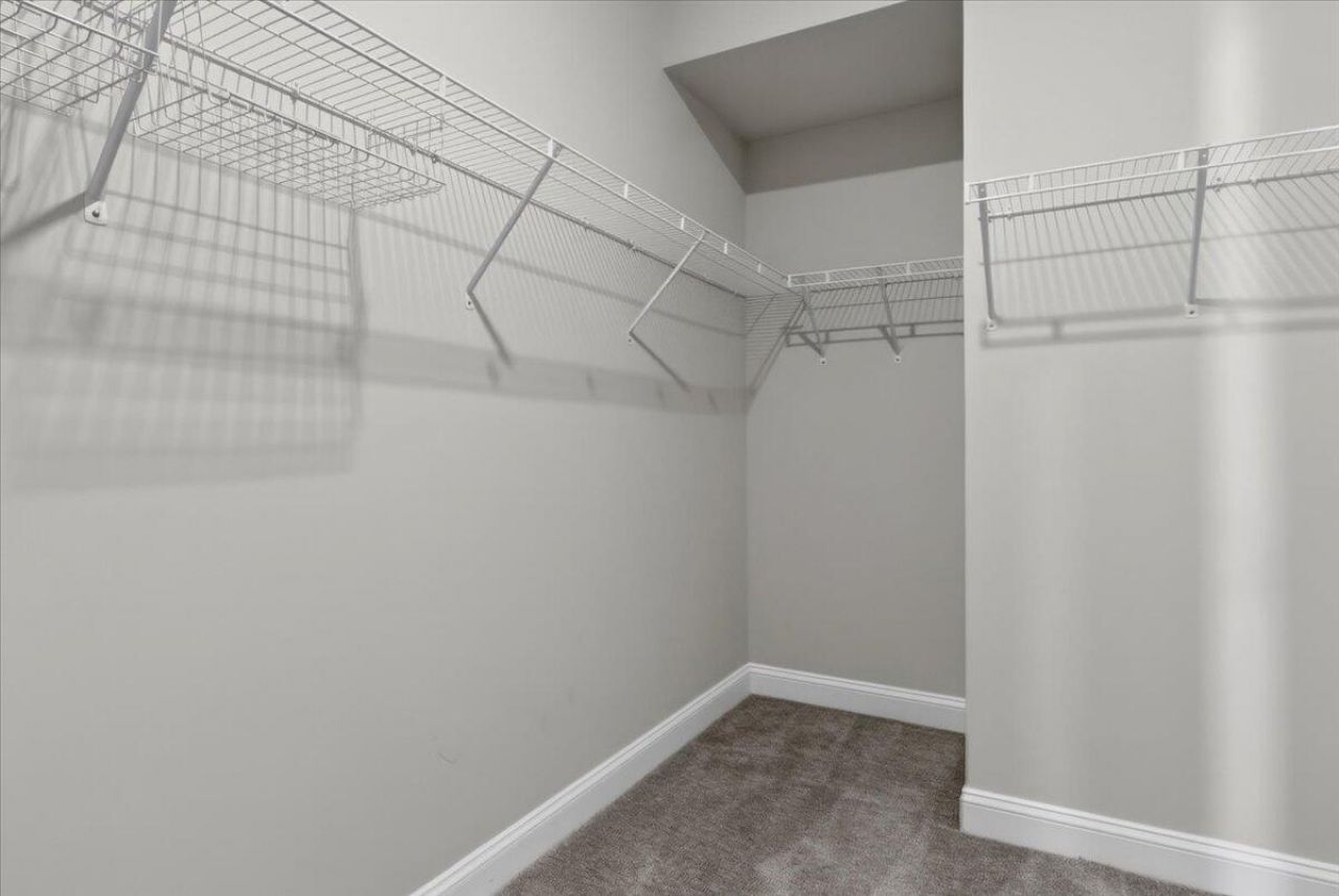 126 Cotesworth Court Photo 23