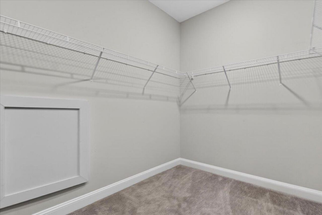 126 Cotesworth Court Photo 24