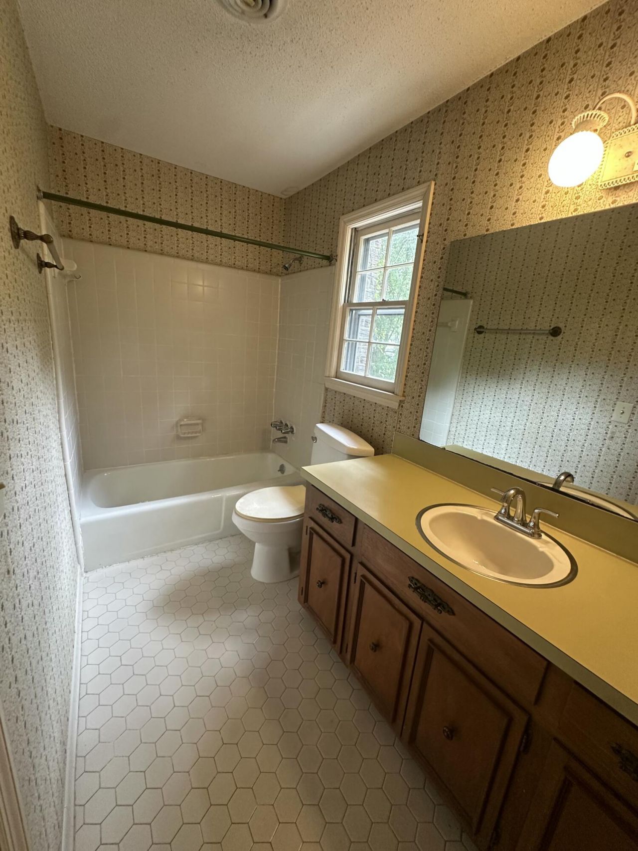 688 Pelzer Drive Photo 31