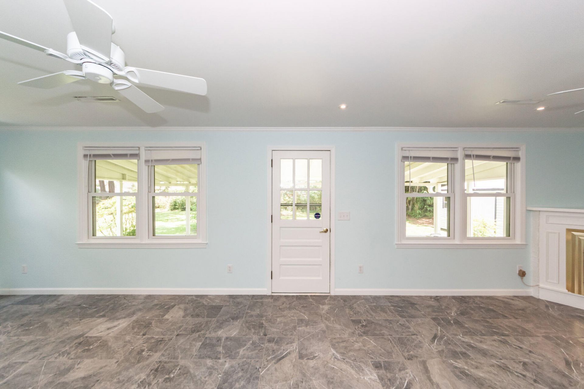 2416 Tiffany Drive Photo 18