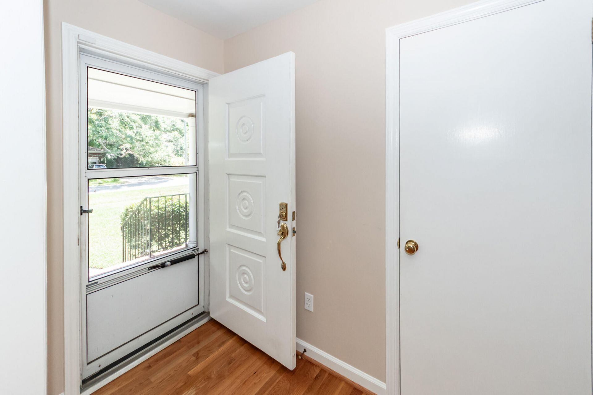 2416 Tiffany Drive Photo 4