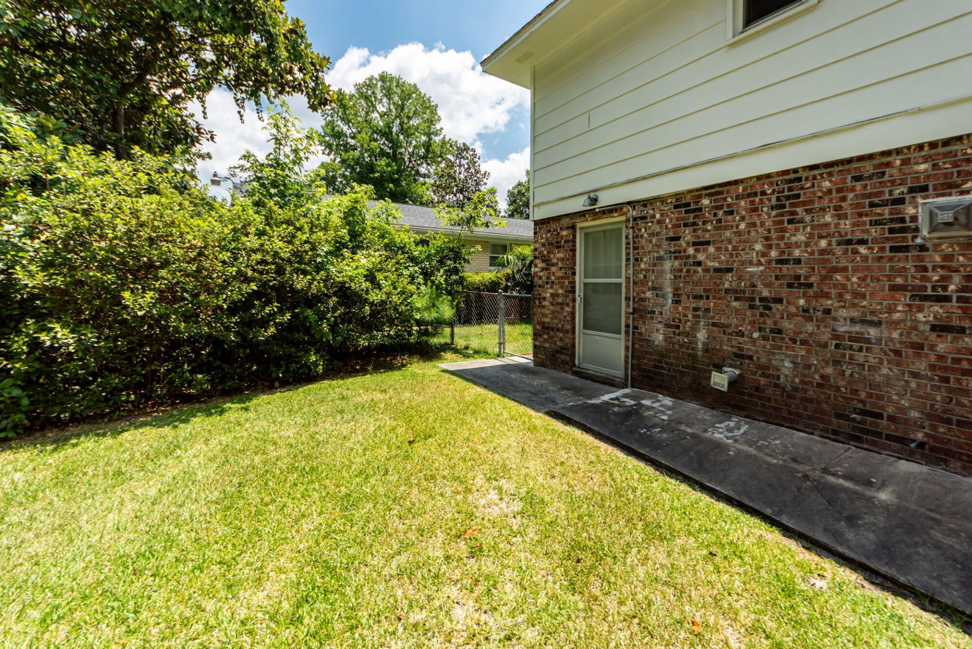 2416 Tiffany Drive Photo 45