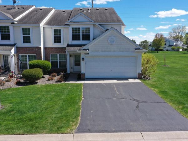 4840 149th Street N, Unit 2, Hugo, MN 55038