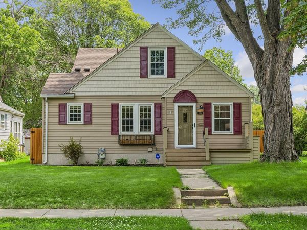 4136 Abbott Avenue N, Robbinsdale, MN 55422