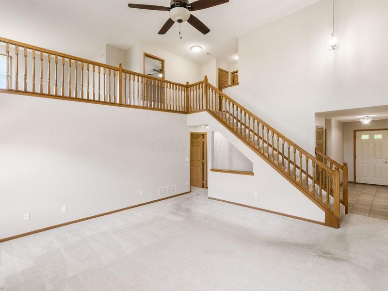 1665 Daffodil Place , Lewis Center, OH 43035 Photo 12
