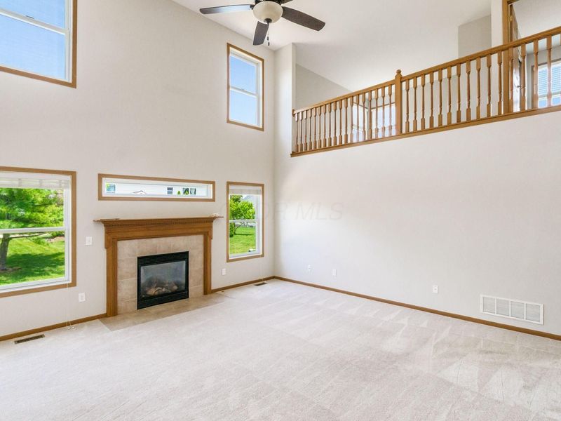 1665 Daffodil Place , Lewis Center, OH 43035 Photo 7