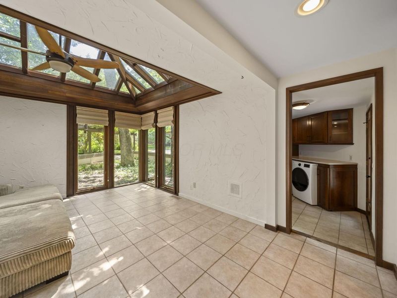 815 Lookout Point Drive, Columbus, OH 43235 Photo 25