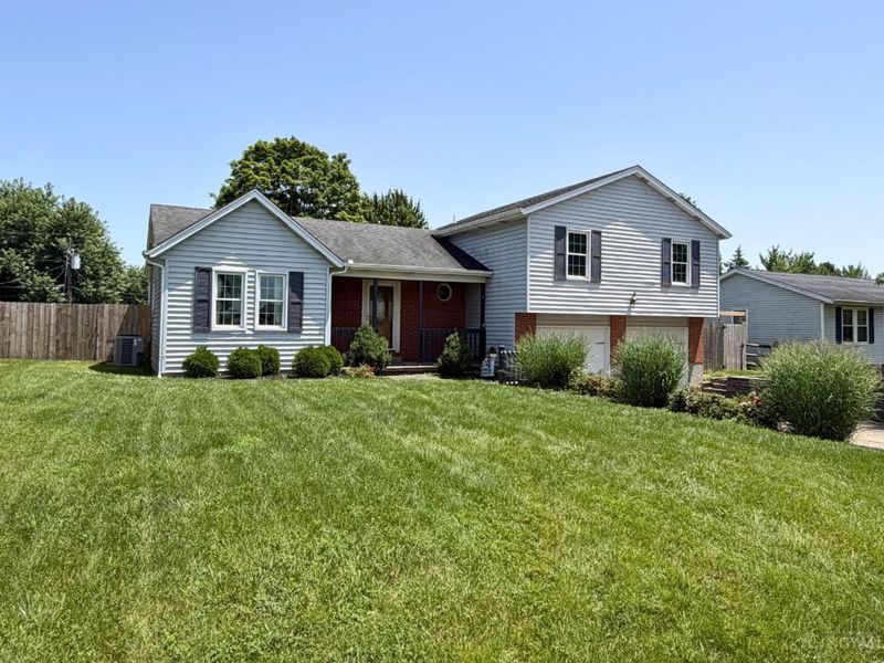 242 Bernard Drive, Monroe, OH 45050 Photo 4