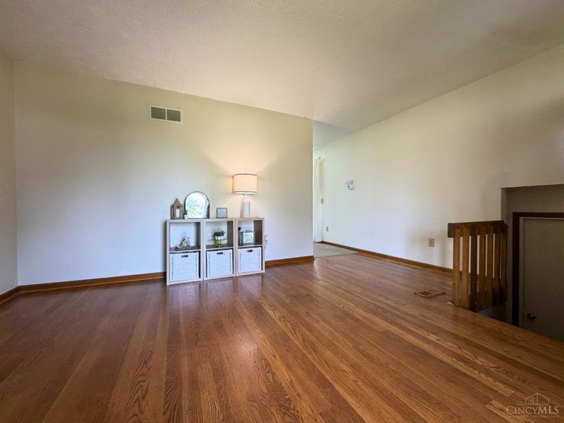 242 Bernard Drive, Monroe, OH 45050 Photo 6