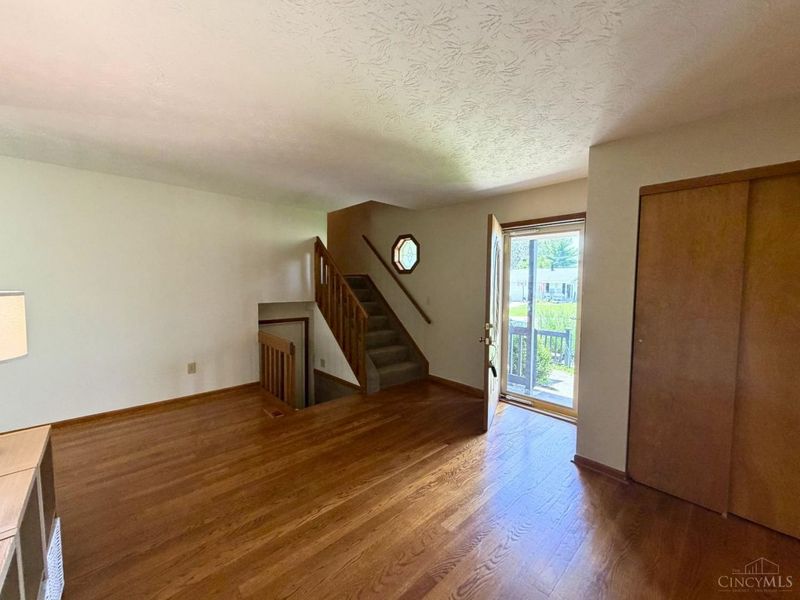 242 Bernard Drive, Monroe, OH 45050 Photo 7