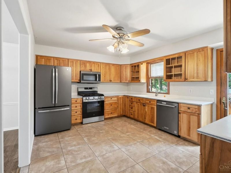 3831 Appletree Court, Colerain Township, OH 45247 Photo 11
