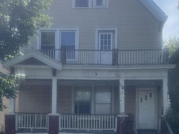 2729 N Dr William Finlayson STREET, Unit 2731, Milwaukee, WI 53212