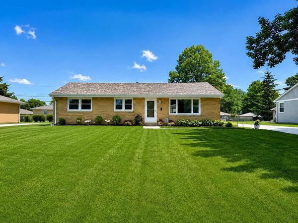 8506 N 51st STREET, Brown Deer, WI 53223